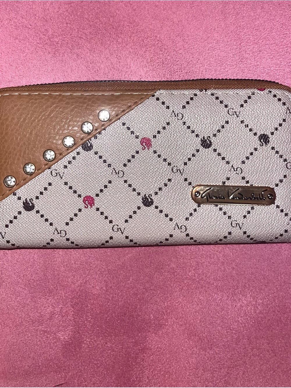 Gloria Vanderbilt Monogram Zip Around Wallet